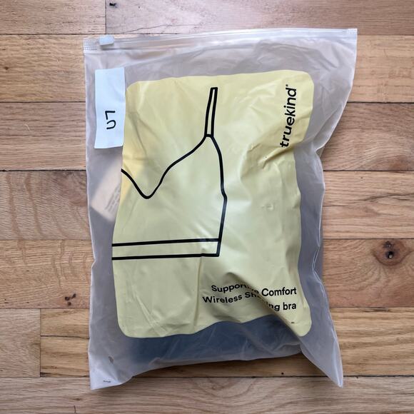 NEW TrueKind Women's L Supportive Comfort Wireless Shaping Bra Black T Shirt - Picture 7 of 7